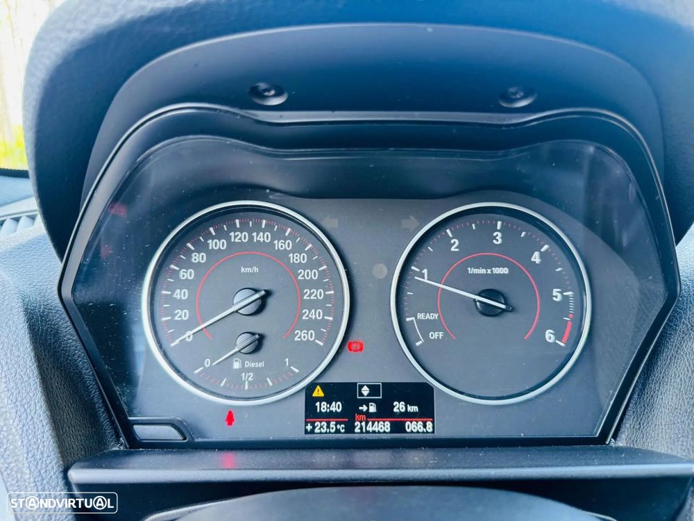 BMW 120 d Sport Line — fotografia 25