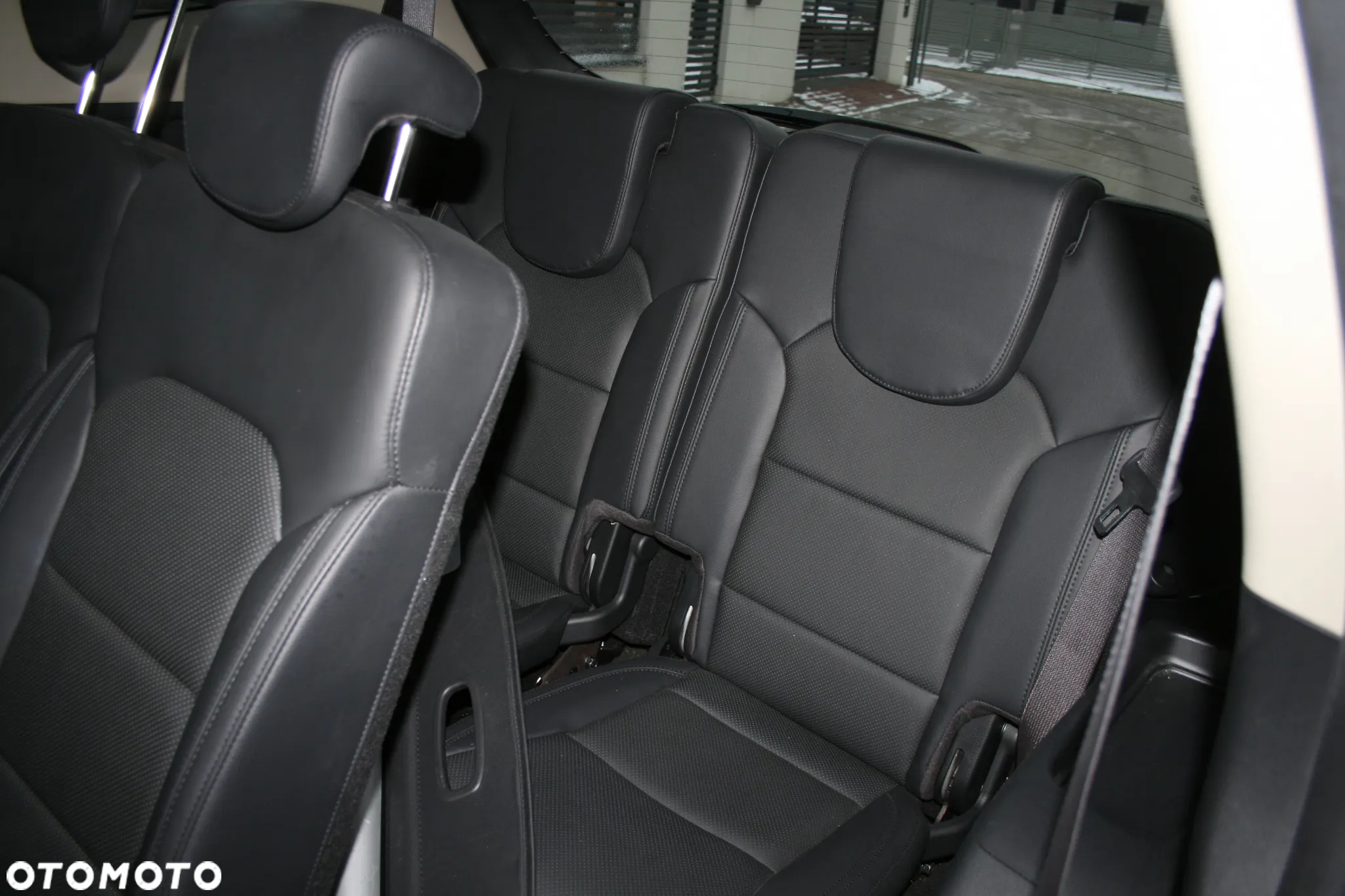 Kia Carens 1.6 GDI S 7os EU6 - 26