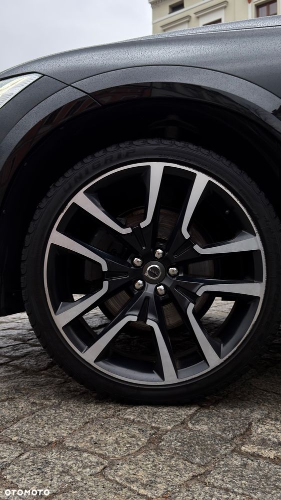 Volvo XC 60 T5 R-Design - 6