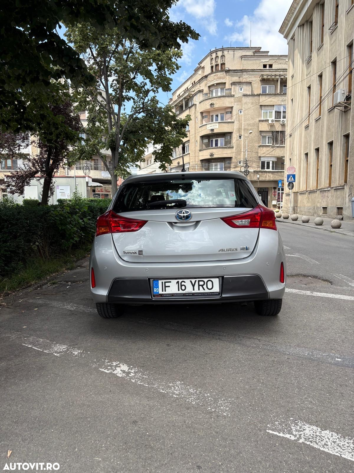 Toyota Auris - 6