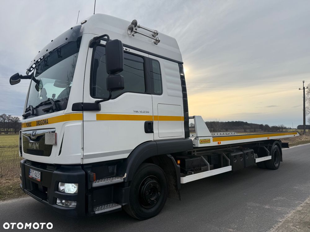 MAN TGL 12.250 - 4