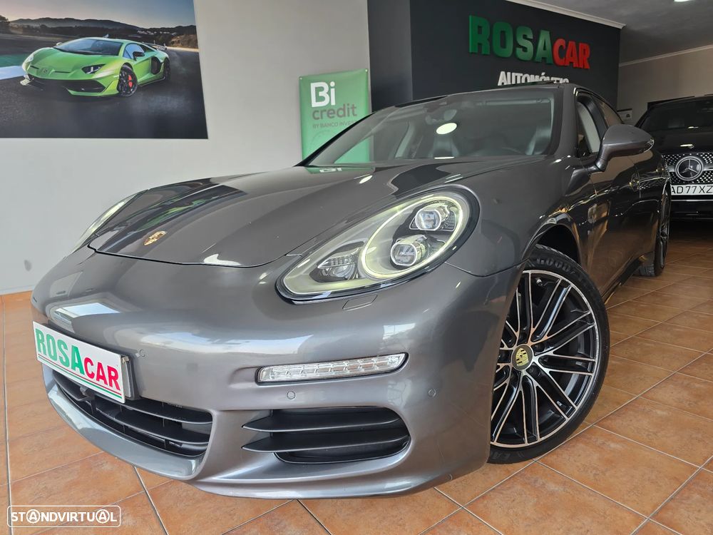 Porsche Panamera S Hybrid - 1