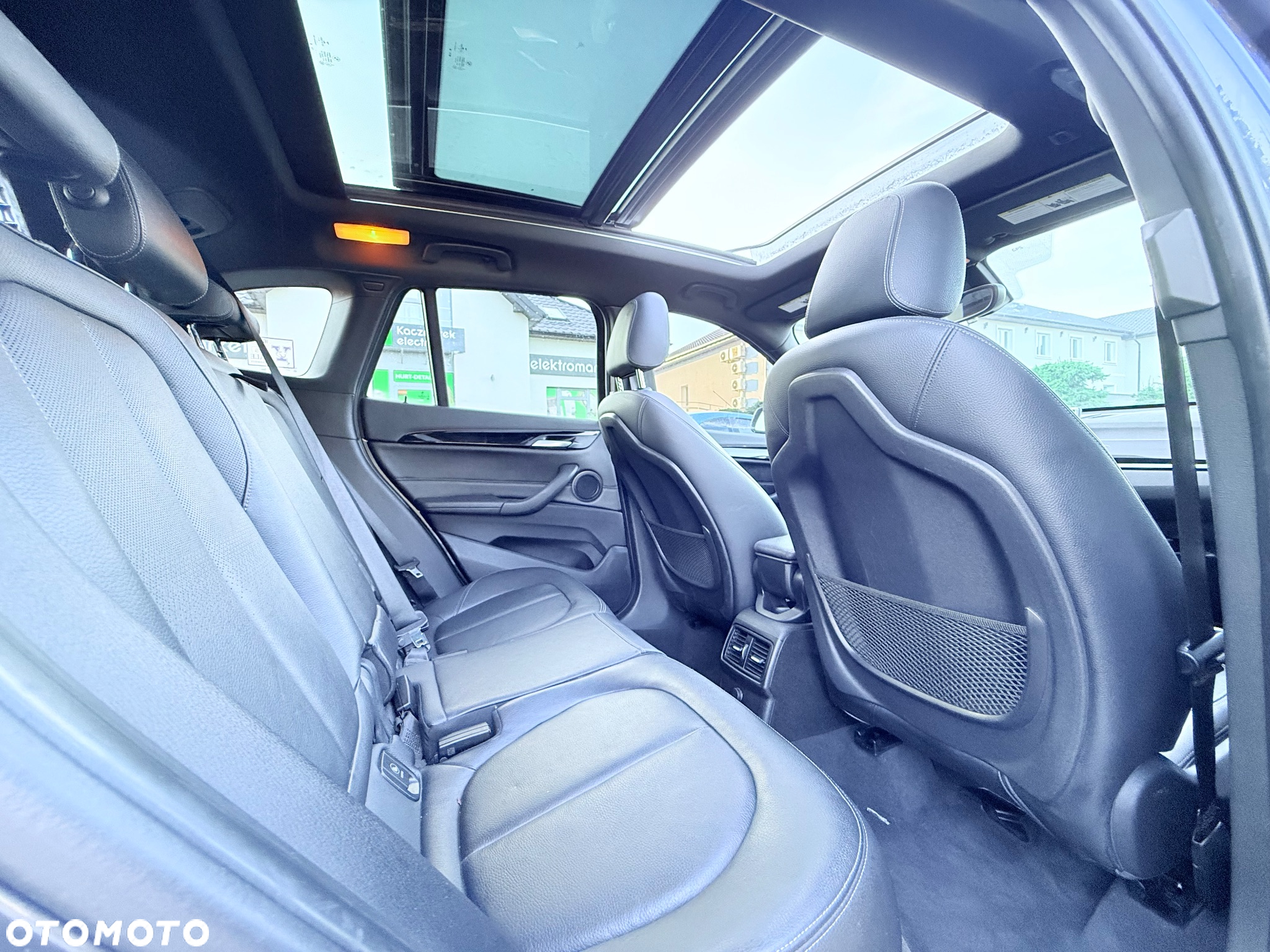 BMW X1 - 36