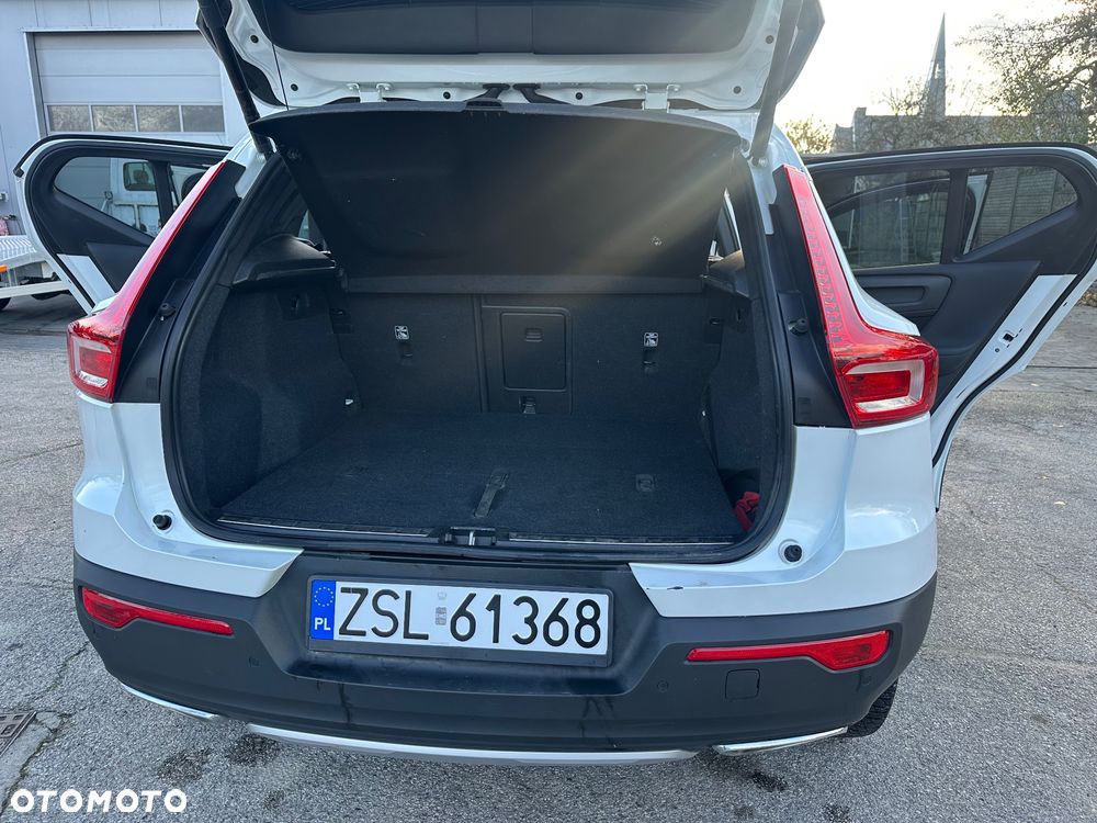 Volvo XC 40 D3 AWD Inscription - 12