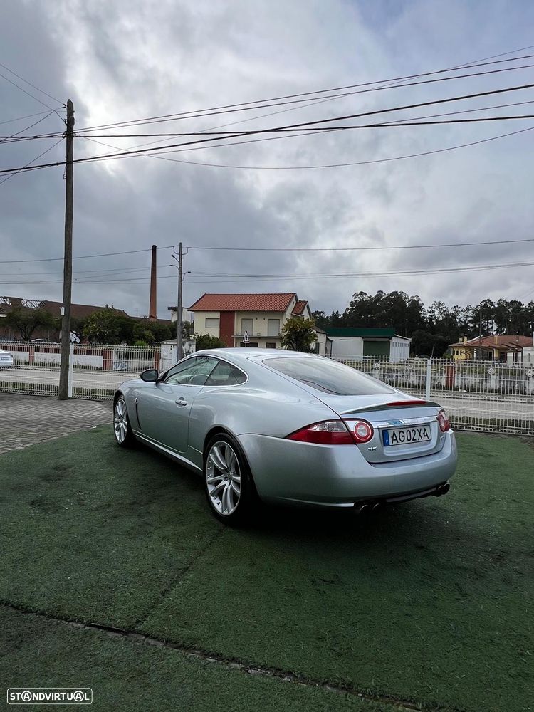Jaguar XK XK8 Coupe - 7