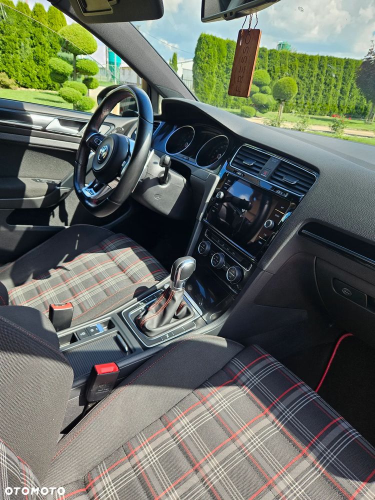 Volkswagen Golf 2.0 TSI BMT GTI Performance DSG - 8