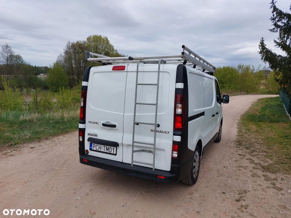 Renault TRAFIC - 12