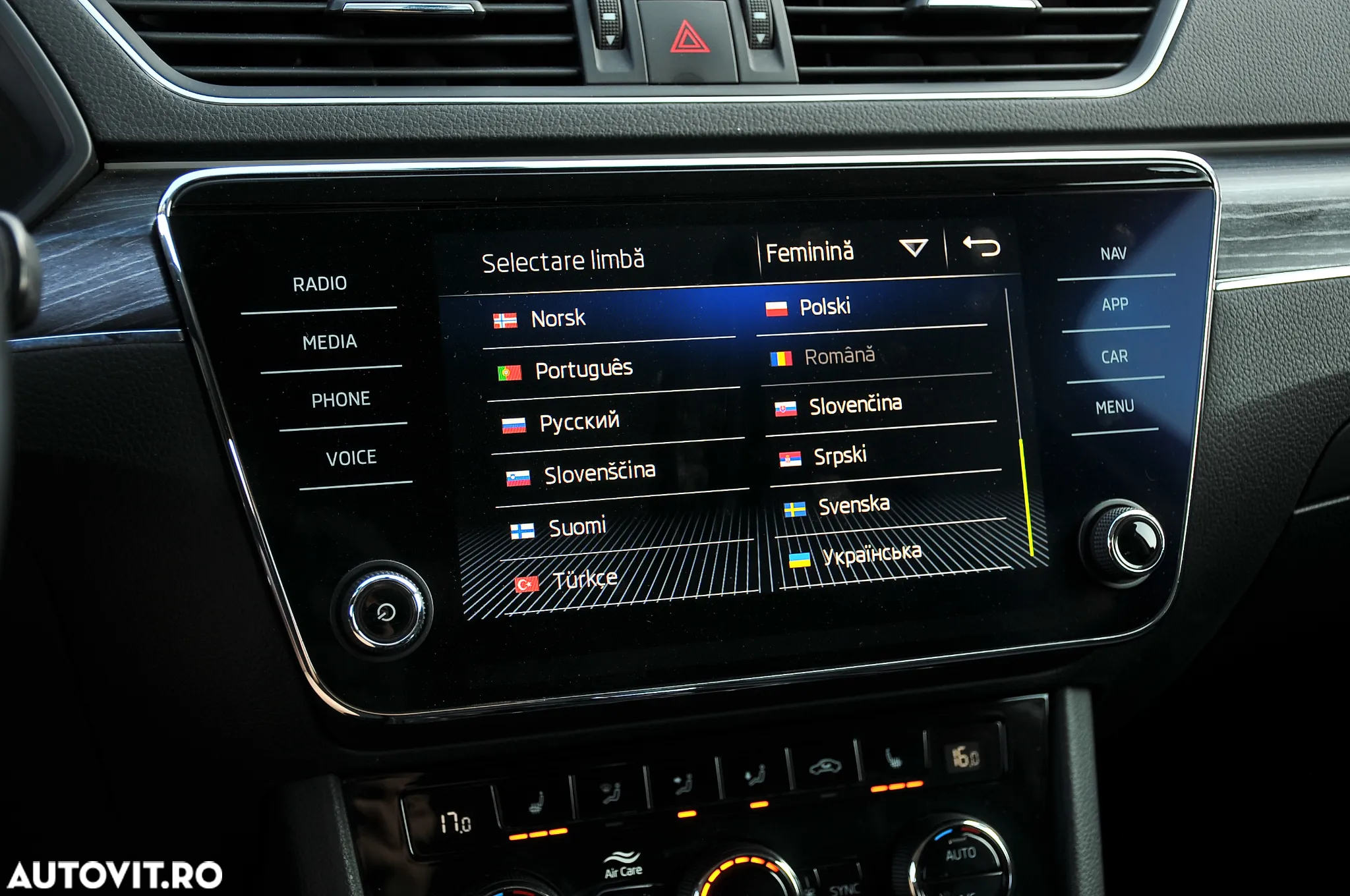 Skoda Superb 2.0 TDI 150 CP DSG Selection - 21
