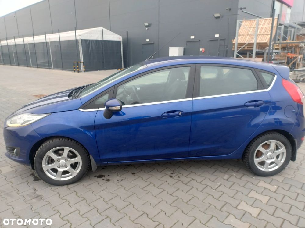 Ford Fiesta 1.0 EcoBoost Titanium - 6