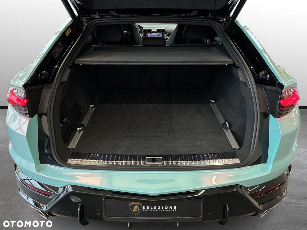 Lamborghini Urus - 28