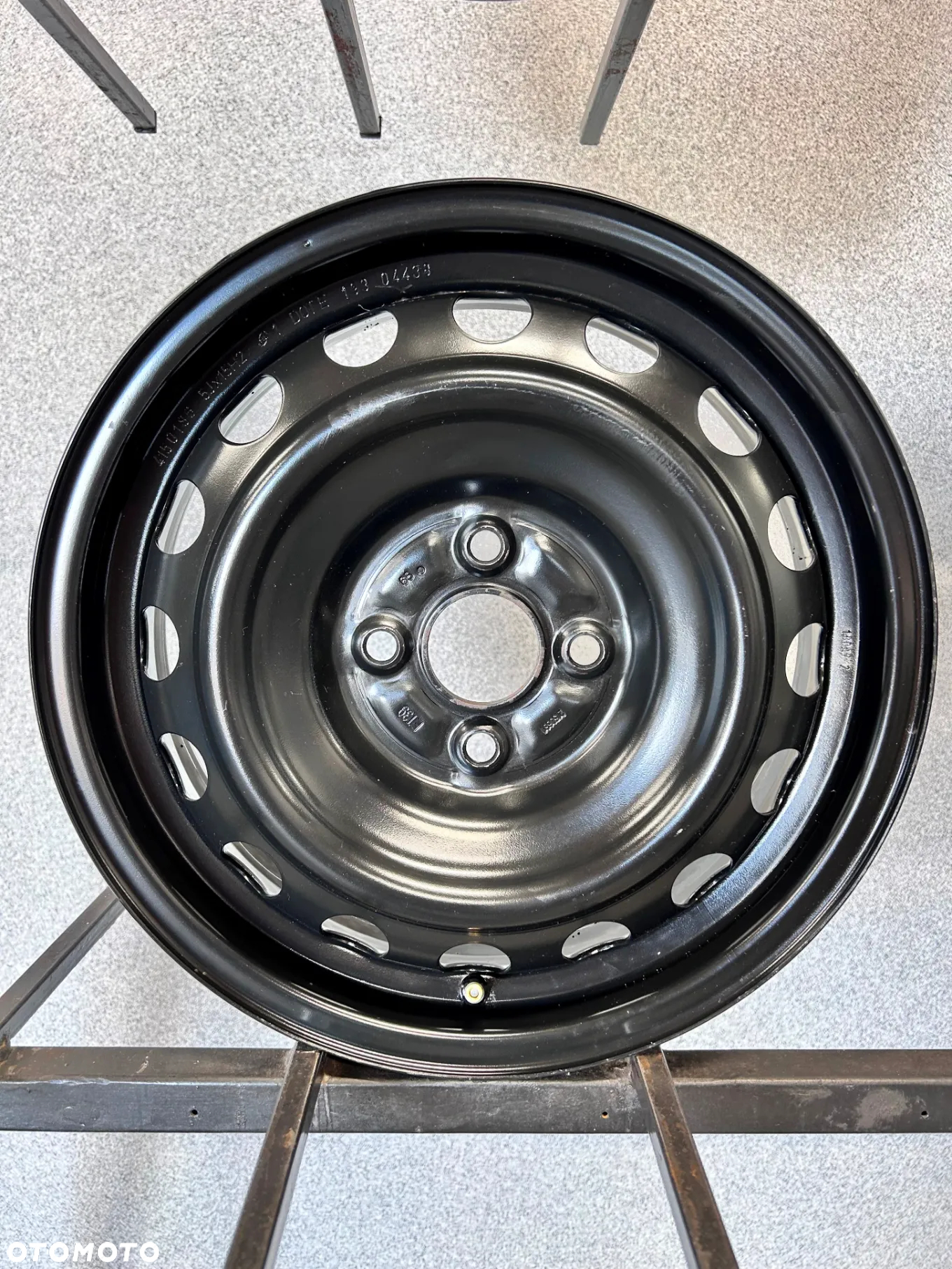 4 FELGI STAL. TOYOTA YARIS 3 III , KIA RIO 15'' 5J ET39 - 4