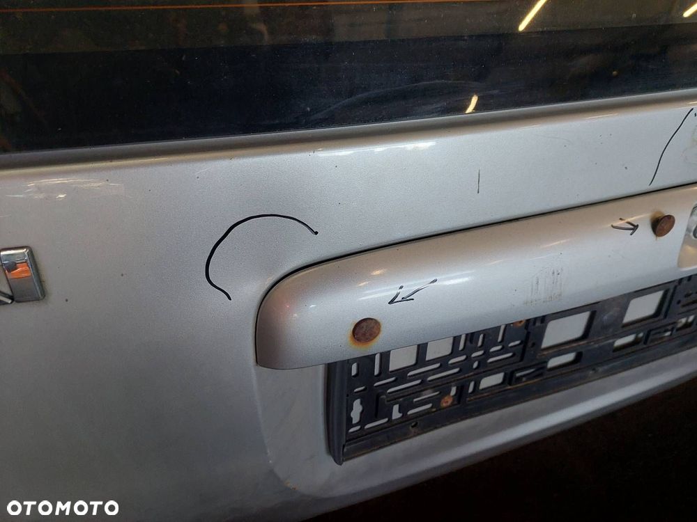KOMPLETNY TYŁ KLAPA BAGAŻNIKA ZDERZAK TYŁ LAMPY SUZUKI IGNIS I Z2S - 10