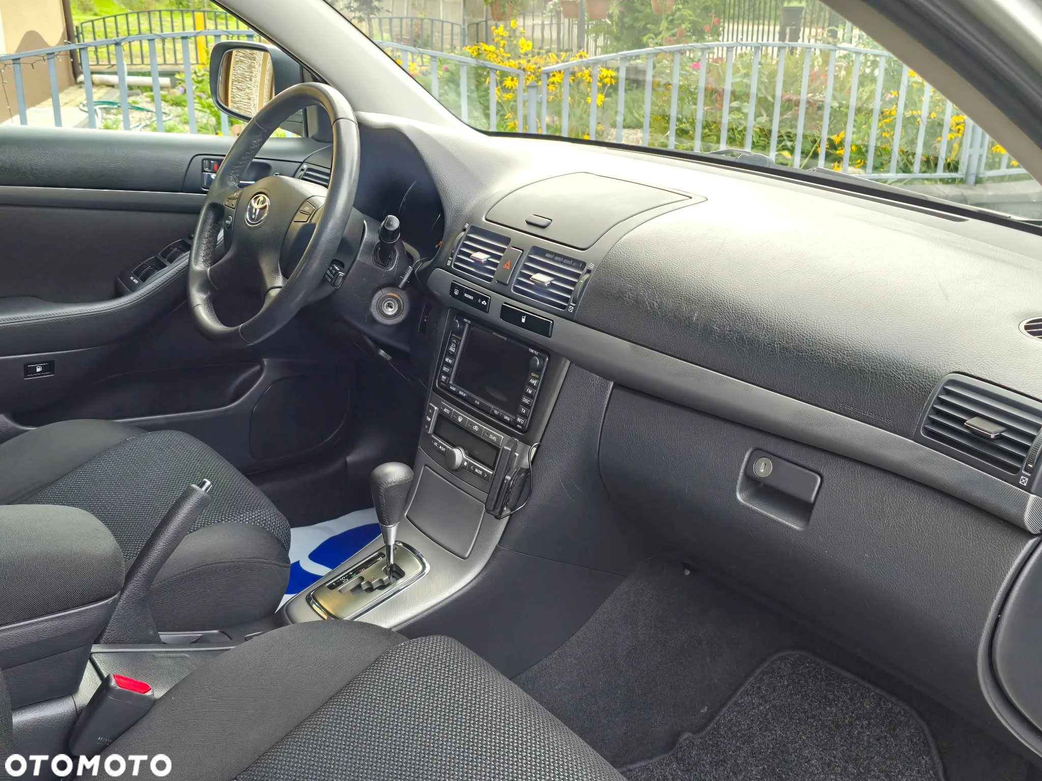 Toyota Avensis 2.0 VVT-i Automatik Executive - 20