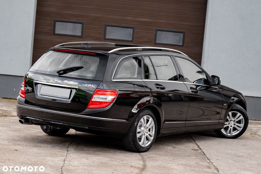 Mercedes-Benz Klasa C 220 CDI DPF Avantgarde - 9