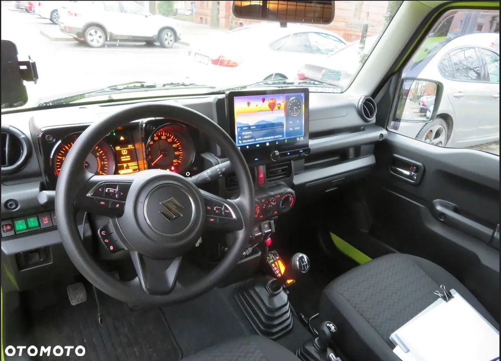 Suzuki Jimny 1.5 Premium - 27