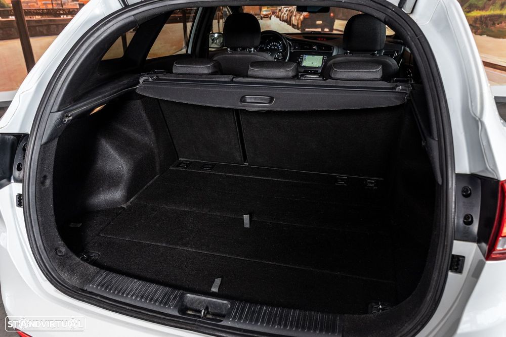 Kia Ceed SW 1.6 CRDi Nav Line - 12