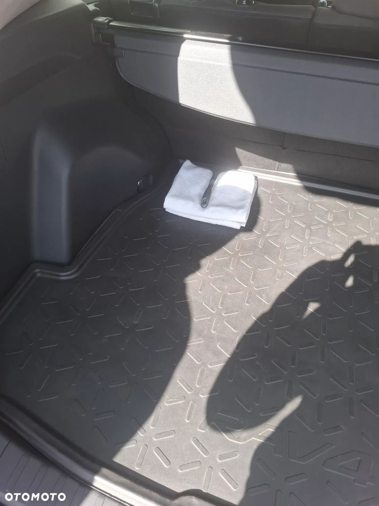 Toyota RAV4 2.5 Hybrid Active 4x2 - 11