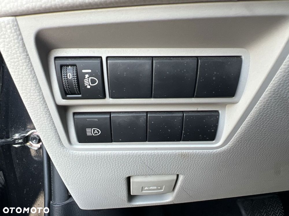 Toyota Yaris Hybrid 1.5 Selection Elegant - 19