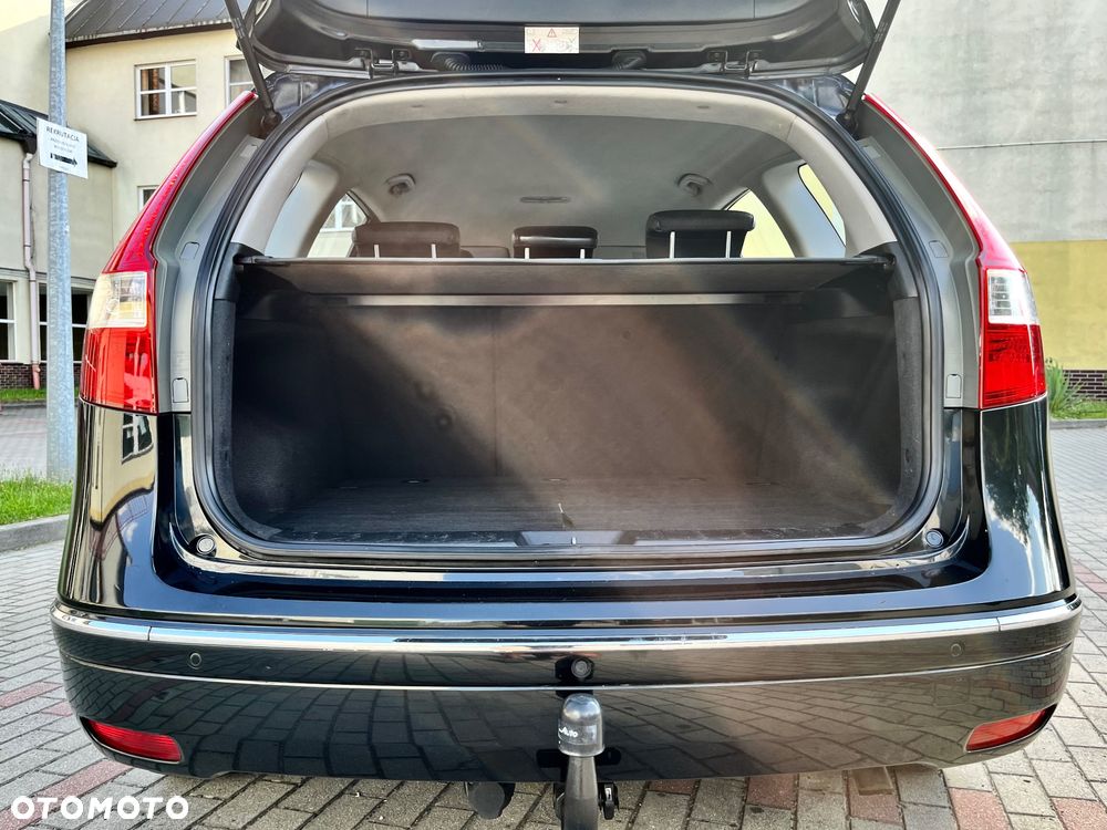 Hyundai i30 i30cw 2.0 Style - 13