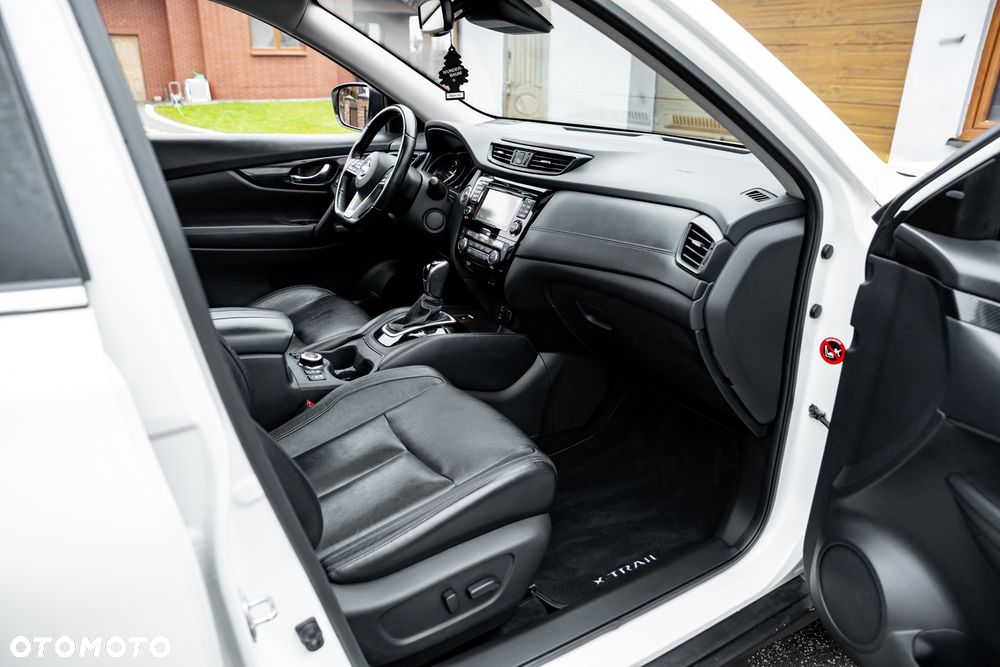 Nissan X-Trail 2.0 dCi ALL-MODE 4x4i Xtronic Tekna - 22