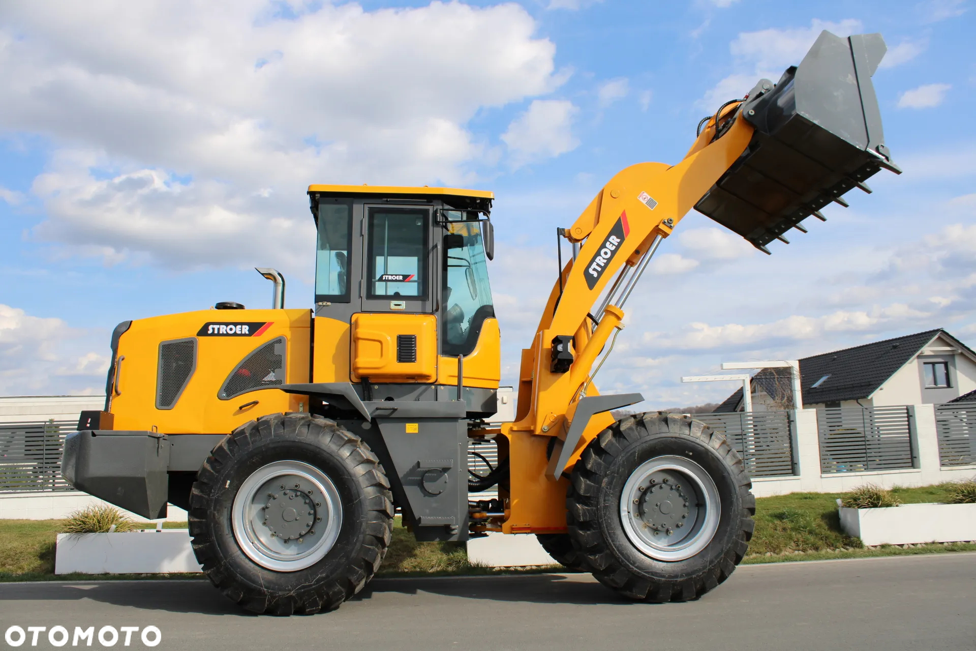 Stroer NW 940 - 12