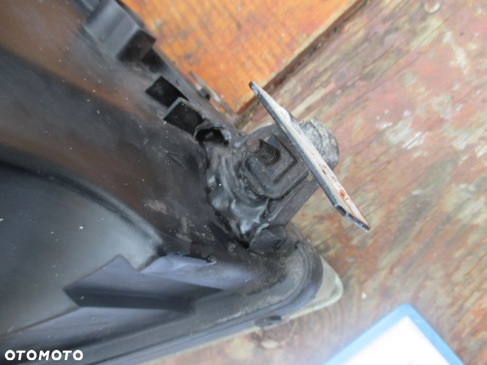 lampa prawa Citroen C2 AL Europa - 3