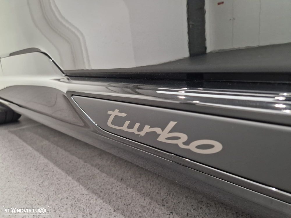 Porsche Cayenne Electric Turbo - 10