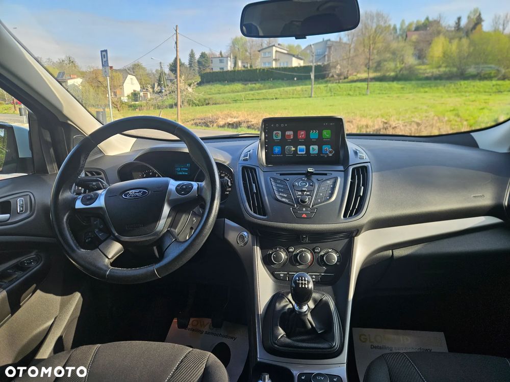 Ford Kuga 1.5 EcoBoost 2x4 Trend - 16