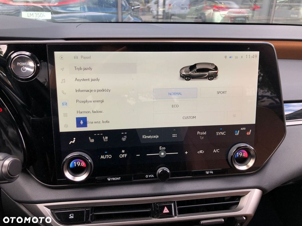 Lexus RX 450h+ Prestige - 17