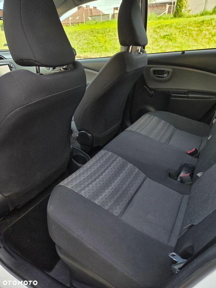 Toyota Yaris 1.5 VVT-i Comfort - 10