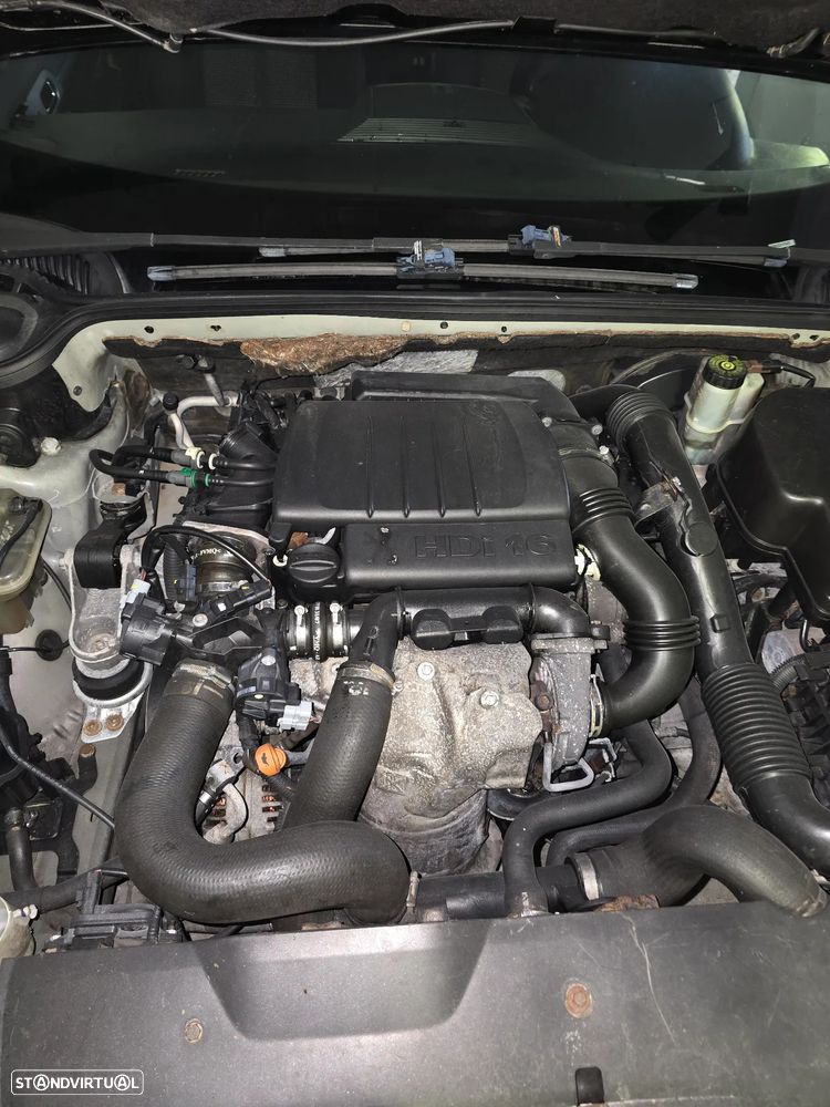 Peugeot 407 1.6 HDi Executive - 8