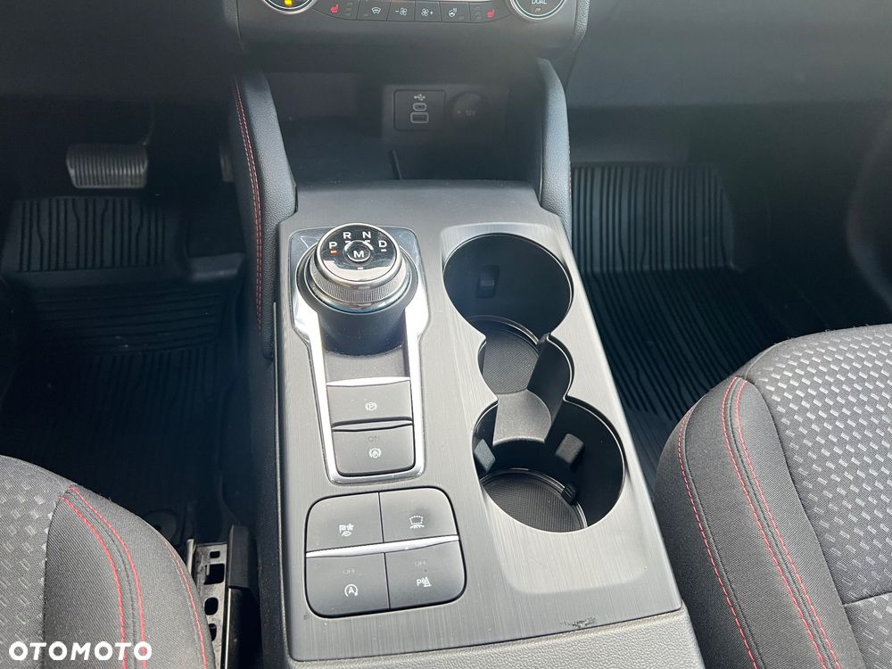 Ford Kuga 2.0 EcoBlue AWD ST-Line - 27