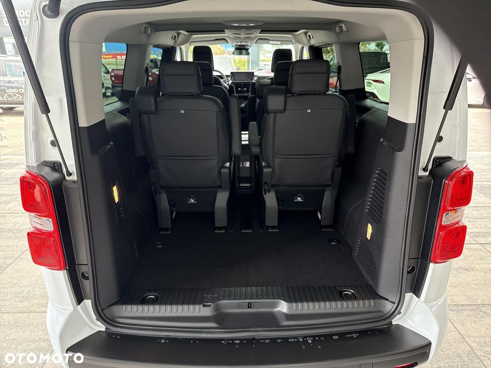 Toyota Proace Verso 2.0 D4-D Long VIP - 13