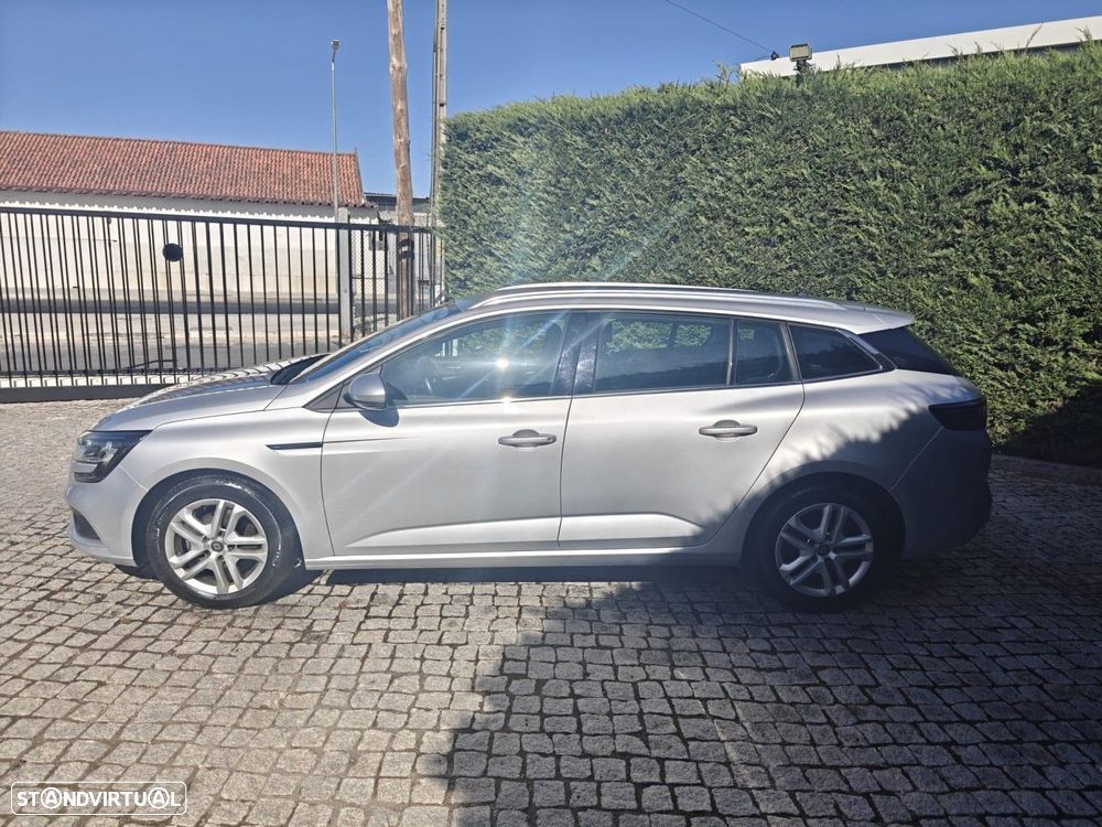 Renault Mégane Sport Tourer 1.5 dCi Zen ECO - 23