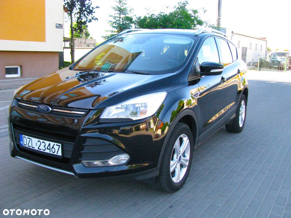 Ford Kuga - 1