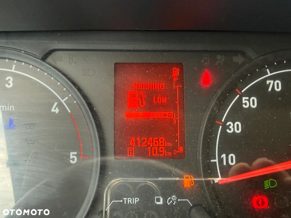 Renault Maxity - 15