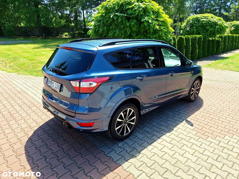 Ford Kuga 1.5 EcoBoost 2x4 ST-Line - 7