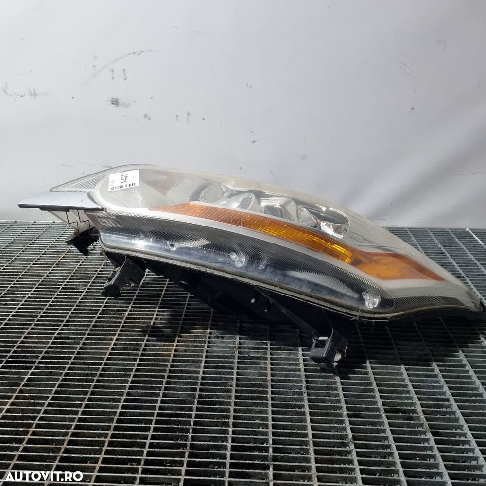 Far Stanga Ford Kuga 2008 - 2012 SUV 4 Usi (1401) Fara xenon CLEMA RUPTA - 2