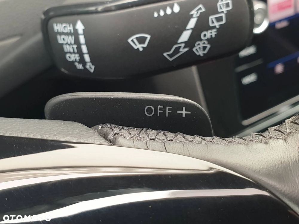 Volkswagen Passat Variant 2.0 TDI BMT Highline DSG - 20