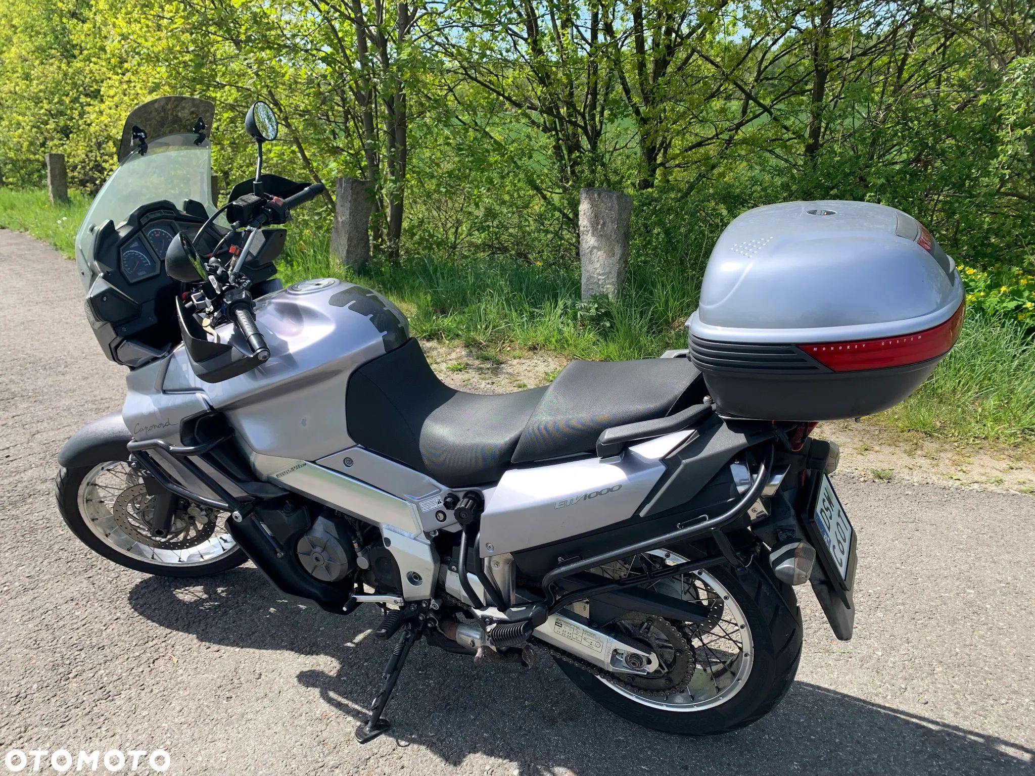Aprilia Caponord - 1