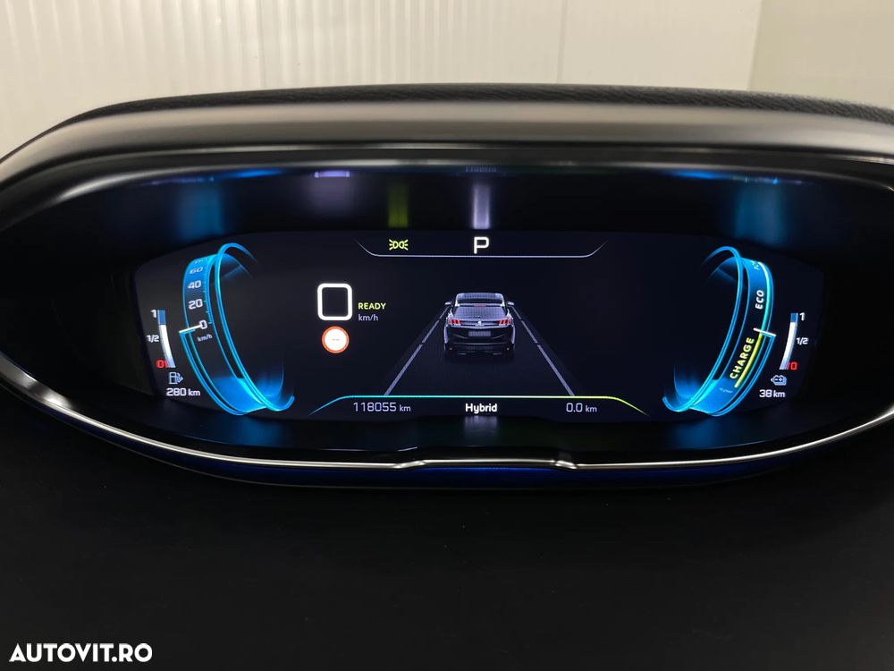 Peugeot 3008 225 e-EAT8 Allure Pack - 32