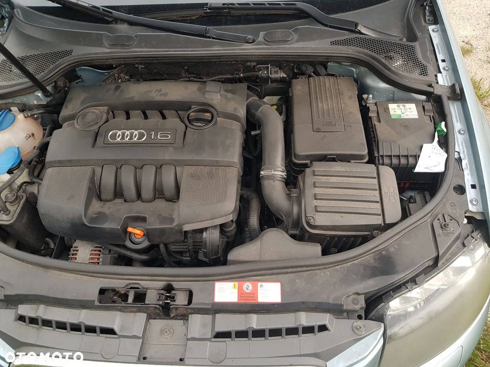 Audi A3 Sportback 1.6 Attraction - 10