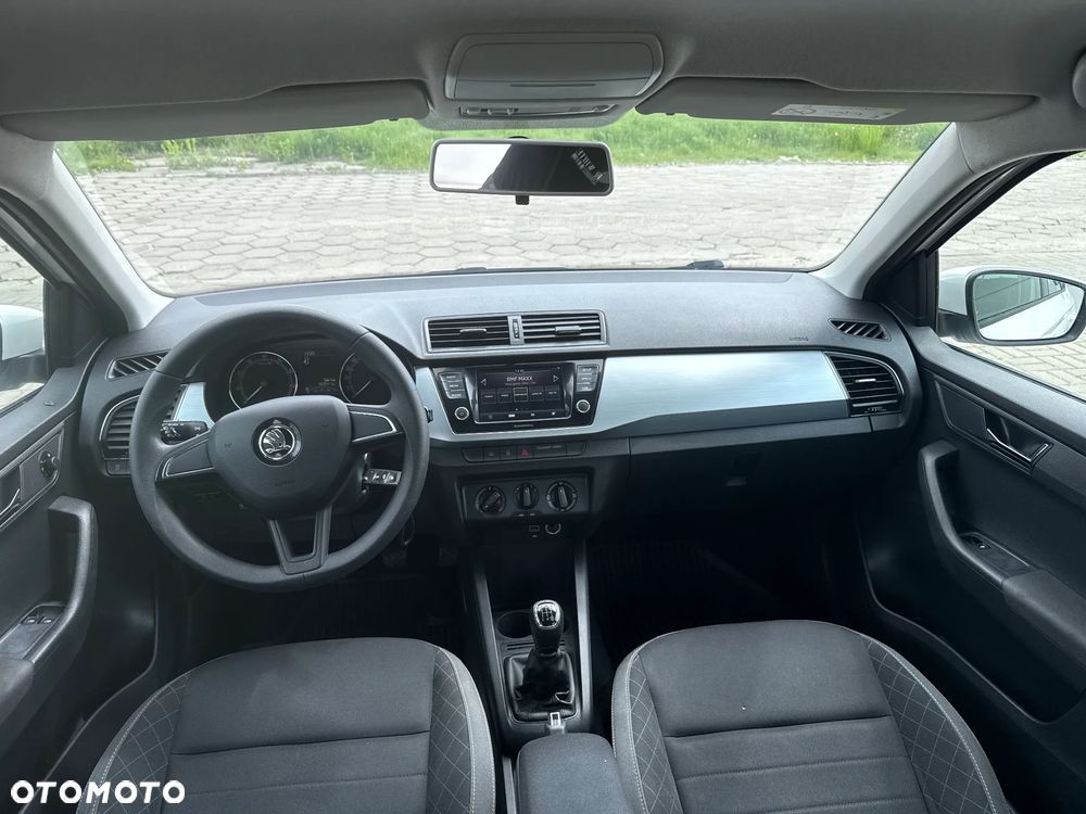 Skoda Fabia 1.0 Active - 8