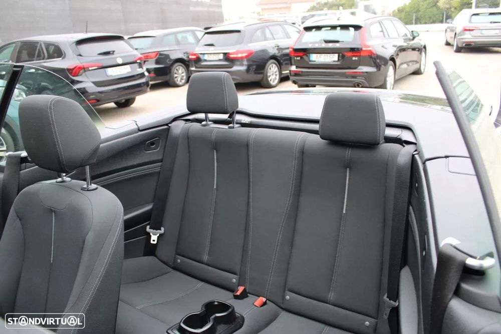 BMW 218 d Cabrio Line Sport - 12