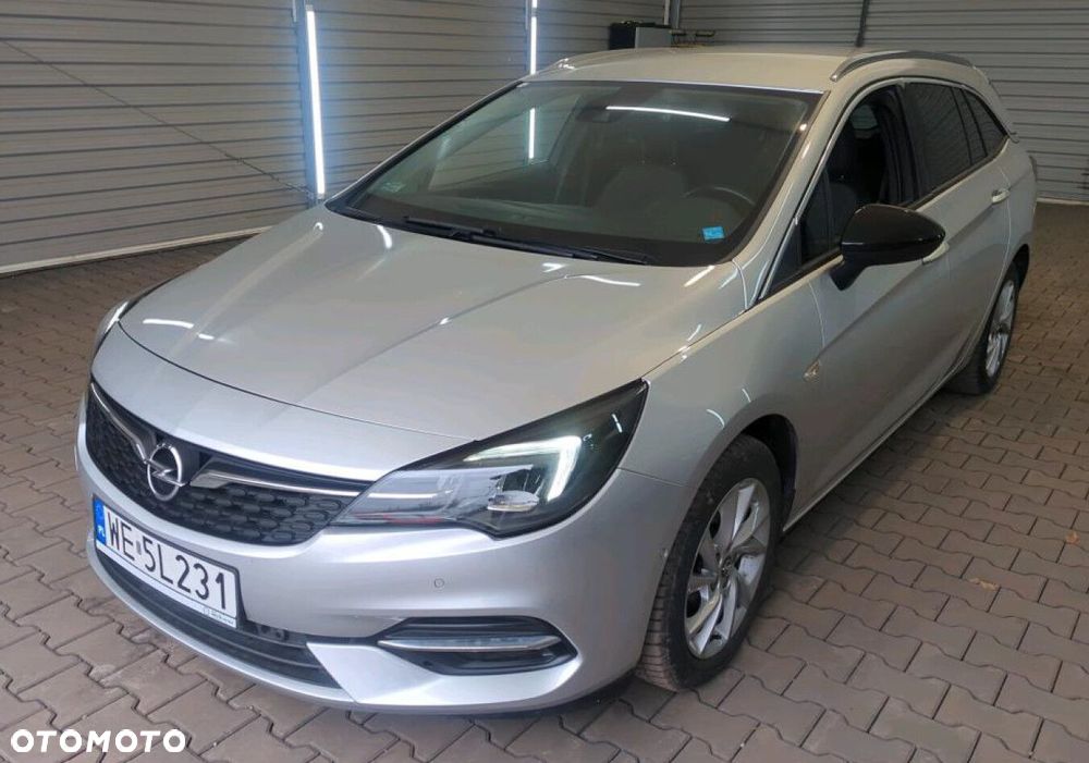 Opel Astra - 4