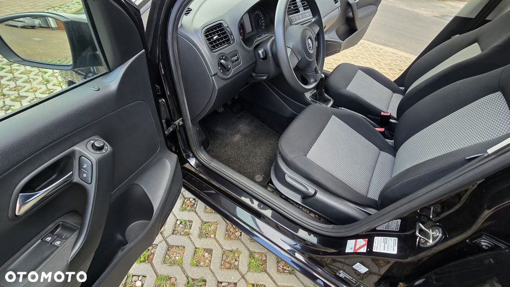 Volkswagen Polo 1.2 Comfortline - 11