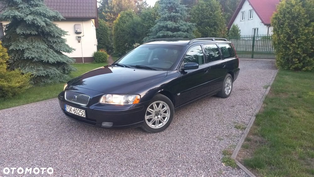 Volvo V70 2.4 Momentum - 2