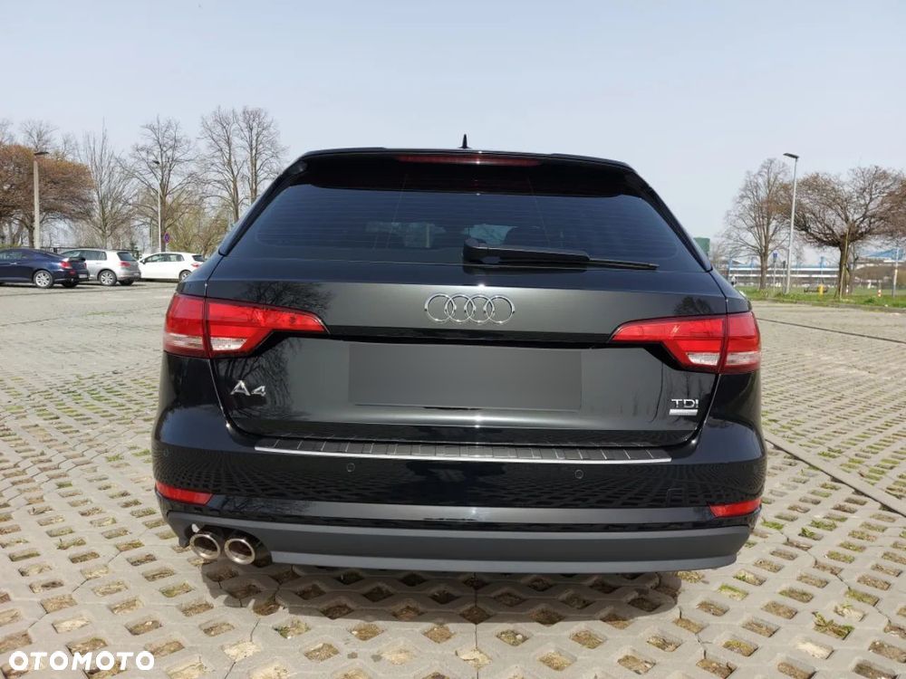 Audi A4 Avant 2.0 TDI - 4
