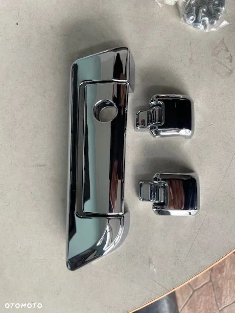 Zamek Okucie Kufra centralnego Zawiasy Harley Touring 14-23 - 4