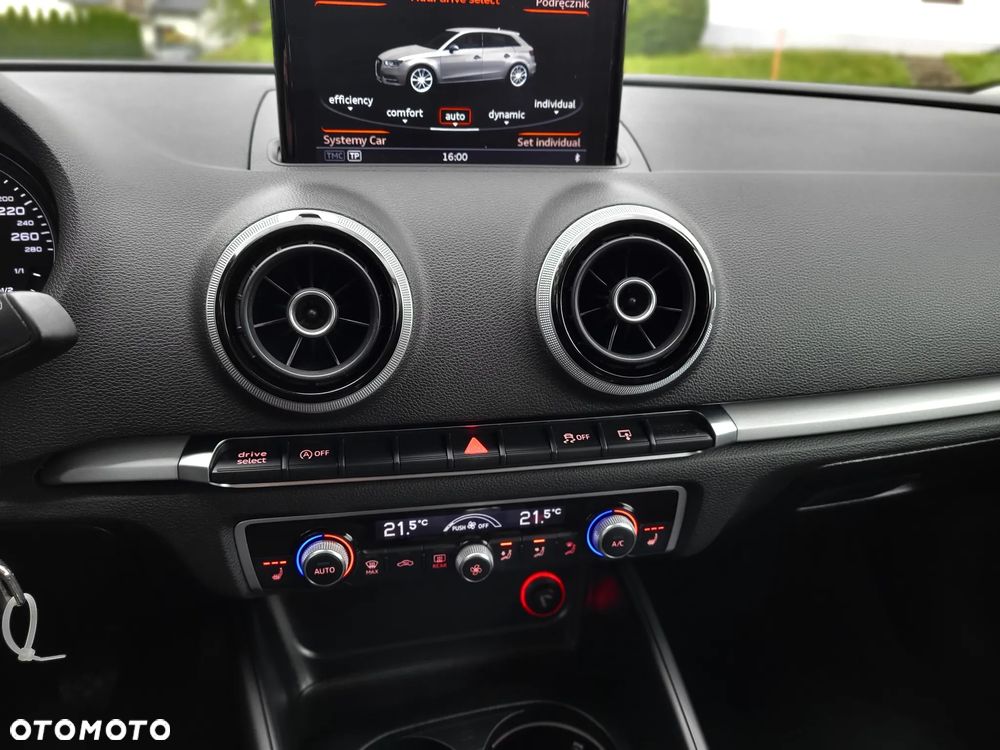 Audi A3 Sportback 1.4 TFSI Ambiente - 12